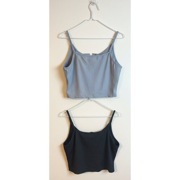 SHEIN 2-Pack Ribbed Henley Crop Tanks - Picture 4 of 4